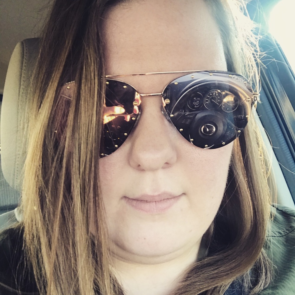 Meet your Posher, Jeanette